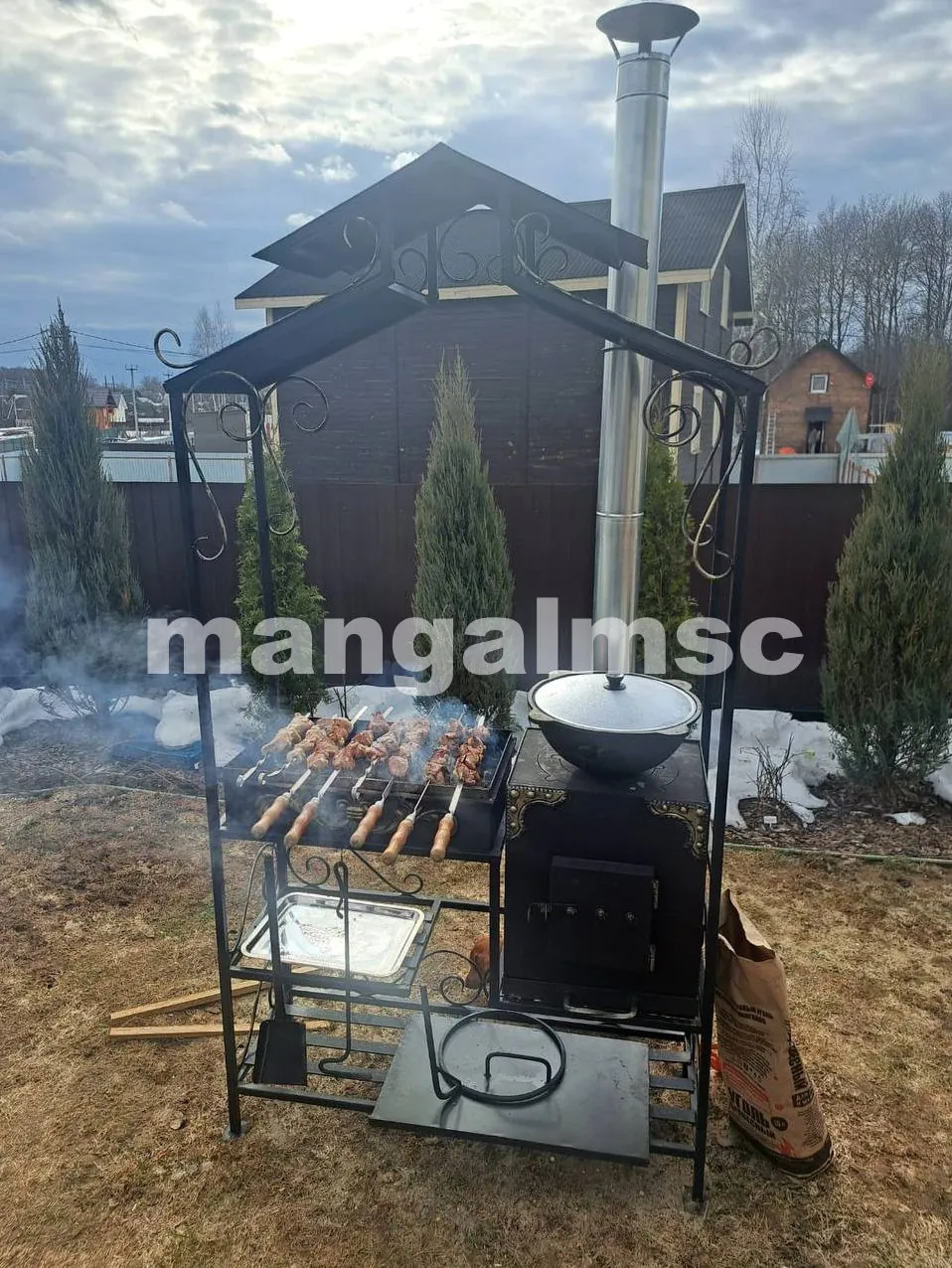 мангал имение